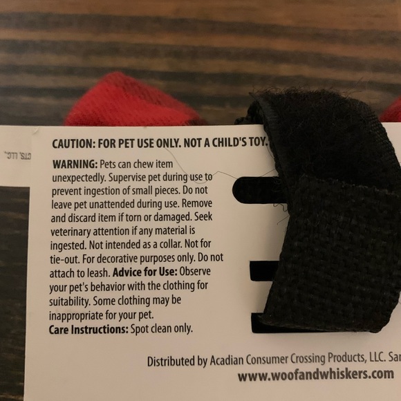 Woof & Whiskers pet bow tie Red flannel Velcro NWT - Picture 9 of 14